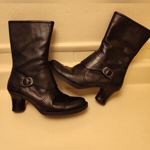 Born Black Leather Boots Size 8